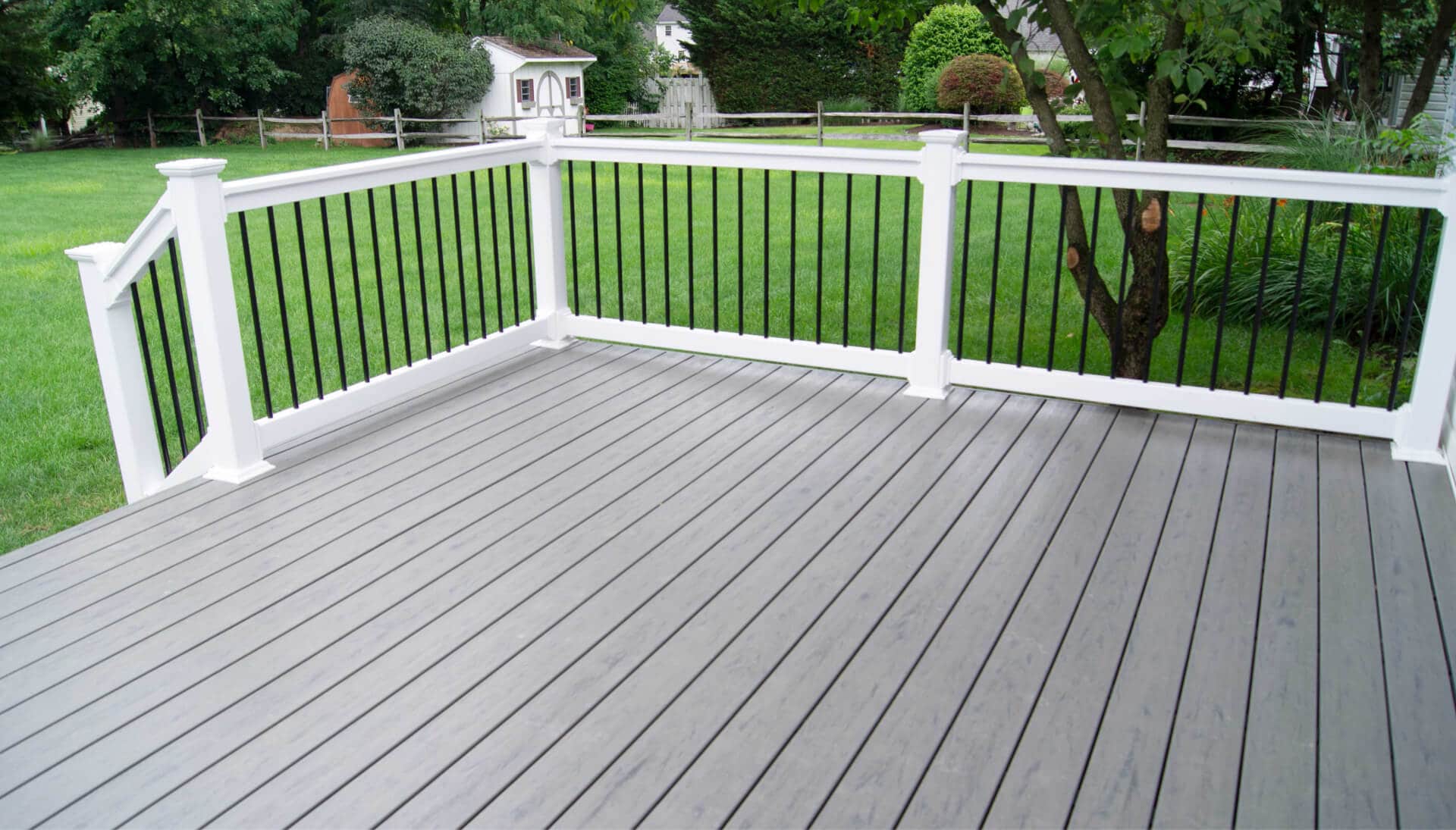 Experts in deck railing and covers Baltimore, MD
